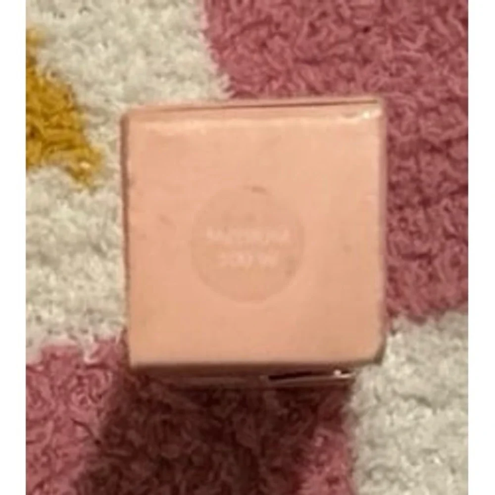 NEW Colourpop Pretty Fresh Hyaluronic Creamy Concealer, Medium‎ 100W